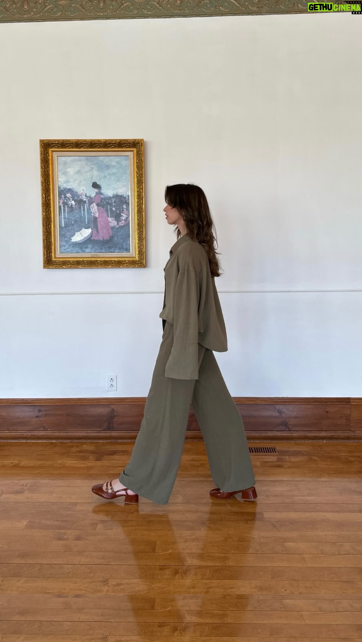 Lucie Rhéaume Instagram - NEVER. STOP. DREAMING. @girlcrushgang’s annual linen collection coming up May 7th.🥹🌾📆