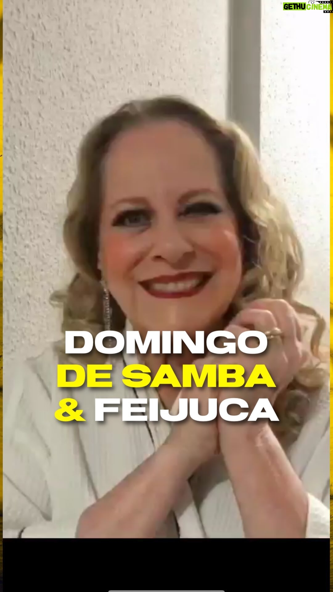 Lucinha Lins Instagram - É oficial! Agora todo domingo é dia de Feijoada (Vegana e Tradicional) com Roda de Samba no Galeria Café SP! Todo domingo a partir das 13h, com @joaorosamusica a frente da roda!!! Os ingressos antecipados podem ser adquiridos pelo Sympla, com 50% de desconto, ($15, no precinho) e, caso vc queira comprar o combo entrada com feijuca, sai por 50 reais! Imperdível! Bora? 🥁❤️🔥