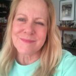 Lucinha Lins Instagram - Você sabe como o sono é extremamente importante para nossa saúde? E nesses tempos de pandemia, preocupações, ansiedade, imagino que a qualidade do sono de muita gente aqui mudou. Portanto, estou junta com a Associação Brasileira do Sono para me cuidar! Serão abordados vários temas (como sono infantil, bruxismo, apneia) através de “lives” até dia 21/março, com médicos de diversas áreas. Confira a programação em @absono Vamos nessa, meus amigos, meus fãs 😉 #absono #semanadosono2021 #sonodequalidade #sono #sonobomfuturosaudável #sonobom #semanadosono2021