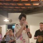Lucinha Lins Instagram - Compartilhando um pouco da nossa farra de Natal com vocês! Uma das celebrações mais importantes pra mim. A desse ano foi especial e muito alegre. Até a família pede para cantar “história de uma gata” 😄