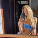 Ludivine Reding Instagram - J’commence à avoir pas mal hâte aux vacances💭