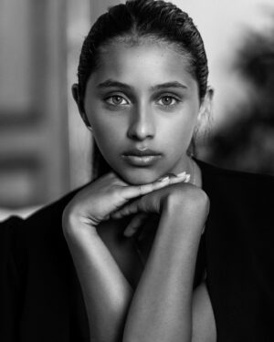 Ludovica Nasti Instagram - È con lo sguardo sognante verso il futuro e col "sorriso" nel cuore che ringrazio tutti gli organizzatori, i partecipanti e i premiati del @sorridendo.official , un'esperienza di vita che mi ha dato miĺle emozioni e mi ha insegnato tanto.
Ho tanto da imparare da  Maestri e Maestre di  Vita come tutti Voi.
E grazie per avermi voluto premiare con  un sogno incredibile: studiare alla preziosa scuola di recitazione di New York Lee Strasberg Theatre & Film Institute.
Non dimenticheró mai ció che avete fatto per me. ❤️
Grazie.

-Ludovica

ph: @alessandroperuggi