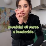 Ludovica Gargari Instagram - Questi involtini di Verza e lenticchie sono per te 🫵🏻 che non ami la carne !!!! per 4 involtini 4 foglie di verza 150g lenticchie cotte 200g patate bollite 30g parmigiano qb paprika dolce qb sale e pepe qb olio evo Frullate tutti gli ingredienti tranne la verza, che andra sbollentata e usata per formare involtini Fogie di verza, ripieno al centro e chiudo con stuzzicadenti poi arrotoliamo su se stesso e cuociamo fuoco lento in salsa di pomodoro per 10 minuti circa 🇬🇧These cabble and lentil rolls are for you 🫵🏻 who doesn’t love meat !!!! For 4 rolls 4 leaves of cale 150g cooked lentils 200g boiled potatoes 30g Parmesan cheese Sweet paprika to taste Salt and pepper to taste Extra virgin olive oil to taste Blend all the ingredients except the cabbage, which should be blanched and used to form rolls Fogie of cage, stuffed in the centre and close with toothpicks then we roll up on himself And we cook low heat in tomato sauce for about 10 minutes #veganuary #vegan #involtinidiverza