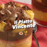 Ludovica Gargari Instagram - 🍝 Il Piatto vincente di… Marta Cavalli, ciclista italiana professionista! 🇮🇹 EPISODIO 3 - Monoporzione di Zuppa Inglese 🔥 @marta_cavalli @lulugargari Ingredienti: 4 uova 135g zucchero 55g farina 00 55g amido di mais Vaniglia sale Per la Crema Pasticcera: 5 tuorli 500g latte di mandorla (zuccherato) 170g zucchero 50g amido di mais Vaniglia 230g Crema Pasticciera 70g cioccolato fondente 50% (no lattosio) Per la bagna: 100 g acqua 50 g zucchero 70 g Alchermes Poi: q.b. lamelle mandorle q.b. cioccolato fondente q.b. gocce di cioccolato Preparazione del pan di spagna: In planetaria, rompete le uova, aggiungete vaniglia e sale. Azionate a velocità medio alta e iniziate ad aggiungere lo zucchero. Trascorsi 15/20 minuti, aggiungete le polveri (amido di mais farina). Mescolate con spatola da basso verso alto. In teglia e poi in forno. Preparate la crema pasticcera unendo amido di mais , zucchero e vaniglia a cui bisogna aggiungere il latte portato a bollore. Mescolate con una frusta e fate addensare sul fuoco. Spostate la crema in 2 ciotole sterili e in una delle due aggiungere cioccolato e fate sciogliere. Coppate dei dischi di pandispagna e bagnateli con alchermes. Stratificate la monoporzione con pandispagna, crema al cioccolato, scaglie (o gocce di cioccolato ) altro pandispagna, crema mandorla bianca, lamelle di mandorle, e cosi via. Ultimate con ultimo strato Bi gusto. Guarnite con cioccolato grattugiato sopra con una microplain e lamelle di mandorle. @dmtc_pr #giallozafferano #gz #sogood #loveit #reel #atleti #foodie #foodvibes #zuppainglese #dolci #martacavalli #lulugargari