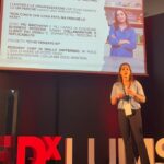 Ludovica Gargari Instagram - Ieri ho tenuto il mio primo #TEDTALK il tema era “Think Outside the Box” 📦! Ho iniziato a pensare alla prima volta che io abbia agito fuori dagli schemi ma soprattutto a consigli utili che avrei dato alla me stessa di 10 anni fa . da qui il titolo “La scintilla, dove meno te l’aspetti” Non vedo l’ora di condividere il video integrale con voi ❤️ Un grazie speciale a chi era presente ieri, e chi semplicemente con un “brava Lulù” mi è stato accanto ❤️