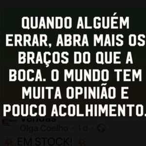 Luísa Castel-Branco Instagram - É isto! Um bom dia para todos ❤️