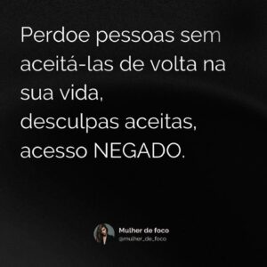 Luísa Castel-Branco Instagram - É isto! Um bom dia para todos ❤️