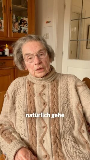 Luisa Neubauer Instagram - Natürlich, gehen wir alle am 25.02. auf die Straße. 
Sei auch du dabei und bringe deine Großmutter mit! 🤝

Denn wir alle zusammen sind die Brandmauer! ✊

📆 Sonntag, den 25.02.
⏰ 13 Uhr
📍 am Dammtor (Edmund-Siemers-Allee)

#zusammenHALT #zusammen #hamburg #WirSindDieBrandmauer #fridaysforfuture #fckafd