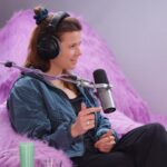 Luisa Neubauer Instagram – Welche Menschen braucht es für Veränderungen? Superhelden, die unmenschliches schaffen? 🦸♀️🦸♂️
„Zum Glück“ braucht es einfach nur viele kleine Menschen, die sich einsetzen und die sich nicht einreden lassen, dass sie nichts bewirken können!
Also auch du, der oder die das hier gerade liest!
Ganz nach dem Klischee-Zitat von Gandhi: Be the change you want to see in the world! 🌎
#aktivismus #klimaaktivismus #luisaneubauer #stefaniegiesinger #interview #podcast
