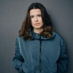 Luisa Neubauer Instagram - Luisa Neubauer „Hope is hard work. And lack of hope is a reason to act.“ #luisaneubauer #portraitphotography #portrait #climateactivist #fridaysforfuture