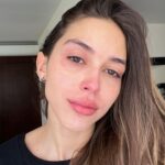 Luisa Rubino Instagram - -y bueno veinticinco. 🐝 25 añitos de ser yo, 25 de tener a Lourdes, esa que se pone la camiseta y gana todos los partidos. 25 años de no saber muy bien cómo va esto pero lo mismo surfearla, de amar a 120 sin temor a chocar y chocar pero sacudirme, continuar y seguir amando aún más fuerte. 25 de querer ser mejor, de cansarme de morder el polvo tantas veces pero mirar a mamá y saber que la Pisi lo puede todo. 25 años de risas, de amor, de vehemencia, de logros, de vida, vida pura. ✨ gracias a los que están, gracias también a los que ya no pero me hicieron crecer, gracias a mi carrera que me mantiene en pie, gracias a mi y gracias a las abejitas que vienen a saludarme algunas mañanas cuando estoy tomando mates en el balcón. ✨ 🩷🩷🩷 lovelovelovelovelove 🩷🩷🩷