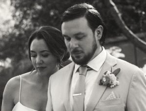 Luisa d'Oliveira Instagram - We’ve had many Valentine’s Days…but here’s to our first as a married couple. 
I choose you every day, always ❤️

📸 @theportraitsessions @kristinecofskyphotography