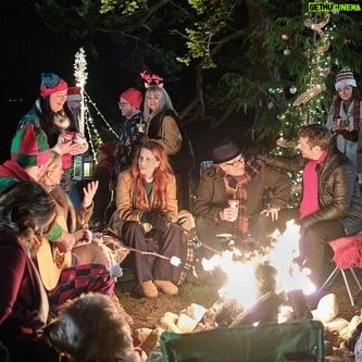 Luisa d'Oliveira Instagram - To All A Good Night premiers tonight on Hallmark! Love you all! Thank you for such a great experience all around. @kimberleysustad and @themarkghanime are wonderful, you’re going to love them. Enjoy the movie tonight everyone ❤️❤️❤️ @klkruper @laalisonaraya @leannelapp @andymikita @antoniocupo @beth_grossbard_productions @hallmarkmovie