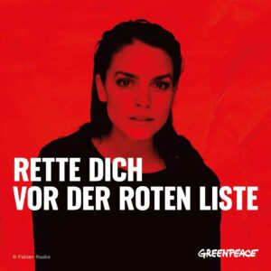 Luise Befort Instagram - 🐙🌊 Luise Befort @lubef kämpft gegen die Klimakrise – sei es für echte Schutzgebiete im Meer oder gegen Massentierhaltung. Die Schauspielerin hört nicht auf, bis wir die Lebensgrundlage für kommende Generationen gesichert haben. Bisher geht das menschengemachte Artensterben voran, täglich sterben 150 Arten aus. 🚨 Das gefährdet unsere Nahrungsmittelversorgung und somit unsere Existenzgrundlage. 

👉 Werde aktiv, bevor es zu spät ist! Fordere von Umweltministerin @SteffiLemke mit unserer Petition, dass wir echte Schutzgebiete brauchen. (Link in der Greenpeace Profilbeschreibung) Danke! 🫶 
👉 Und danke dir auch fürs Teilen, Liken und Kommentieren. 💚

#MenschheitAufDieRoteListe  #Artenschutz #Artenvielfalt #Meeresschutz #Biodiversitätskrise