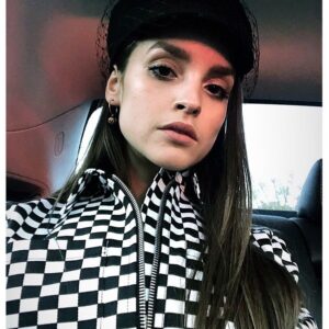 Luise Befort Instagram - avec @dior 🚨