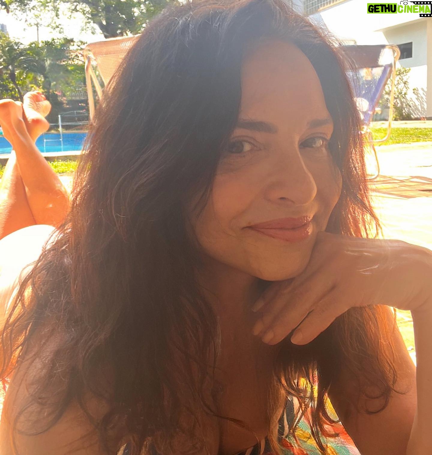 Luiza Tomé - 3.9K Likes - Boa tarde queridos 🌹
#autoestima
#vitaminad
#amor
#paz
#respeito
#respeitoaoproximo