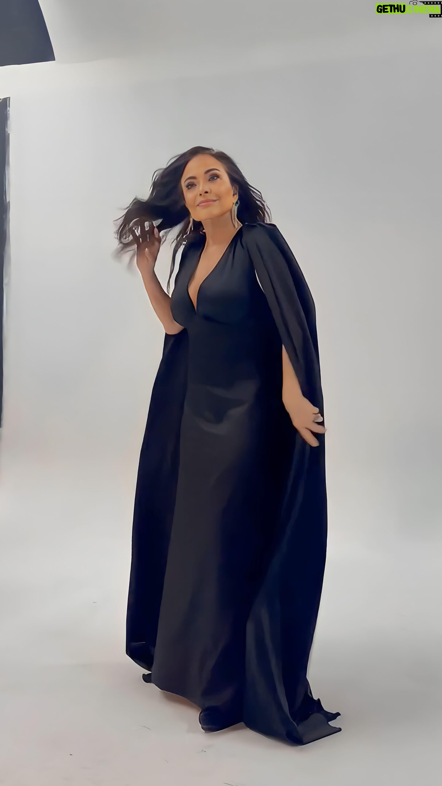 Luiza Tomé Instagram - Que delícia nosso trabalho proporcionar conhecer pessoas especiais como você @luizatomeofic . Pensa num ser lindo, contagiante, cheia de energia, gentileza e generosidade..,é essa mulher aí, linda em todos os sentidos e muito especial. Amamos cuidar da sua Beuté❤️ - @_tinnaalves Direção geral/casting: @mramalho_oficial Beleza equipe: @elisgueds Bárbara by @jacquesjaninebrooklin Dress: @victoriaaltacostura by @charlesshermann Fotografia: Valdir Carvalho Vídeo: @carinacarvalhofotografia Locação: @creative.1175 Agradecimentos: @_tinnaalves @sandrapsini edição vídeo interno Jacques janine.