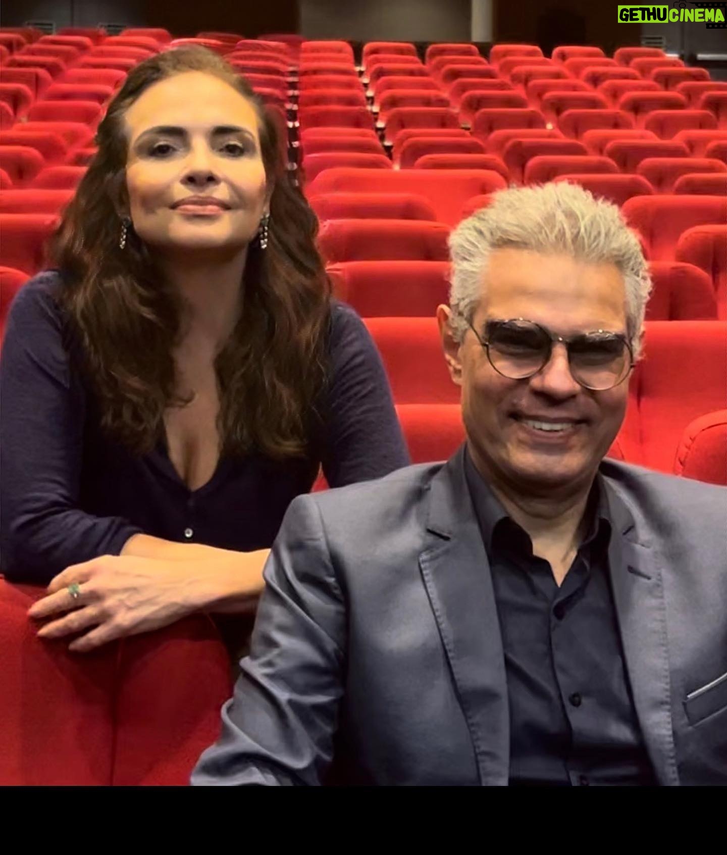 Luiza Tomé - 3.9K Likes - @nuncadesistadeseussonhosteatro
@netonizo que alegria trabalhar com você . 🙏🙌
#teatro
@augustocury