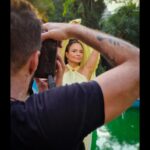 Luiza Tomé Instagram - Um vídeo que retrata a conexão de grandes artistas ✨ VEM AÍ grandes novidades 🤍 @luizatomeofic w. @demmacedo 📸 #backstage Beauty: @biancaoliveirabeauty Assessoria: @luizgwyeragenciamento