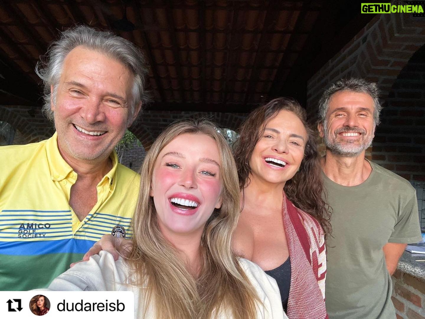 Luiza Tomé - 3.8K Likes - @paixaodecristooficial
@dudareisb
@eribertoleao72
@nelsonfreitasoficial
