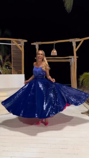 Luján Argüelles Instagram - Preparados para la final de la semana que viene de @vayavacacionestv ?!!!! Vamossss @mediasetcom @telecincoes