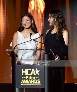 Lukita Maxwell Instagram - had the loveliest night presenting best director at the HCAs with @christabmiller MY QUEEN. 

thank you @commission_official for dressing me xx

styling : @cryoungin 
hair: @dereksyuen 
mu: @amberdmakeup 
jewels: @mariatash @aliweissjewelry @hirotakajewelry

<3 @marlafarrell @stephanievkazanjian