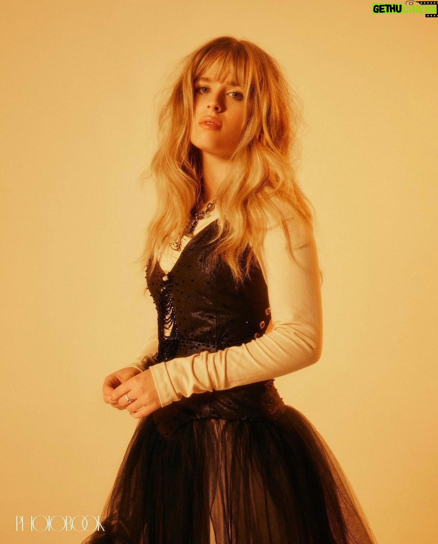 Lulu Wilson - 9.4K Likes - @photobookmagazine 💋