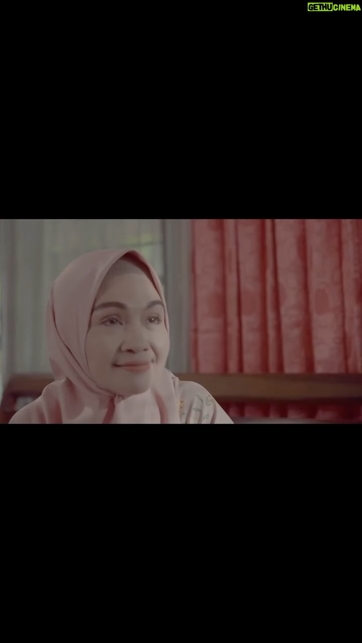 Lulu Zakaria - 335 Likes - Ternyata Nagita sama Caca dari kecil udah kepengen jadi artiss!!🤩
Gimana ceritanya? Nih langsung nonton aja Mother’s Love Mama Rieta Part 4!!😉 Mama @rieta_amilia
direct by @khairulamri1
klik yaa link ini tuk Nonton : https://www.instagram.com/reel/C1Rbdz2pRp0/?igsh=MXB0ZjY1dGhrNTc4cg==
@rans.entertainment @pt.sukun
#RansXSukun
#PTSukun
#SeriesSukun
#UripIkuUrup
#kisahmamarieta
#part4