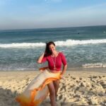 Luma de Oliveira Instagram - Bom sábado pra quem é do mar, ou do ar, ou do fogo, ou da terra… ou de tudo um pouco😁! 🌊💨🔥🌳