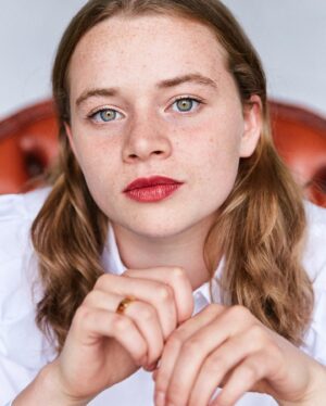 Luna Wedler Instagram - 📸 @nilsschwarz_photography 🖤🖤
