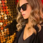 Luz Cipriota Instagram - Se vienen nuevos proyectos 🤩♥️ y cada nueva aventura merece un look que me transforme. Hoy conocí al que será mi nuevo equipo a quien confío mi pelo y mi piel en Madrid con los ojos cerrados!. Ellos son @theredbeautyclub ♥️. Gracias @paolatrbc @maikel.c.f @oscarsioquc por el cálido recibimiento y sobretodo por hacer Magia en tiempo récord! ✨😎. #NewLook #NewTeam #Style #Hair #skincare #Actress