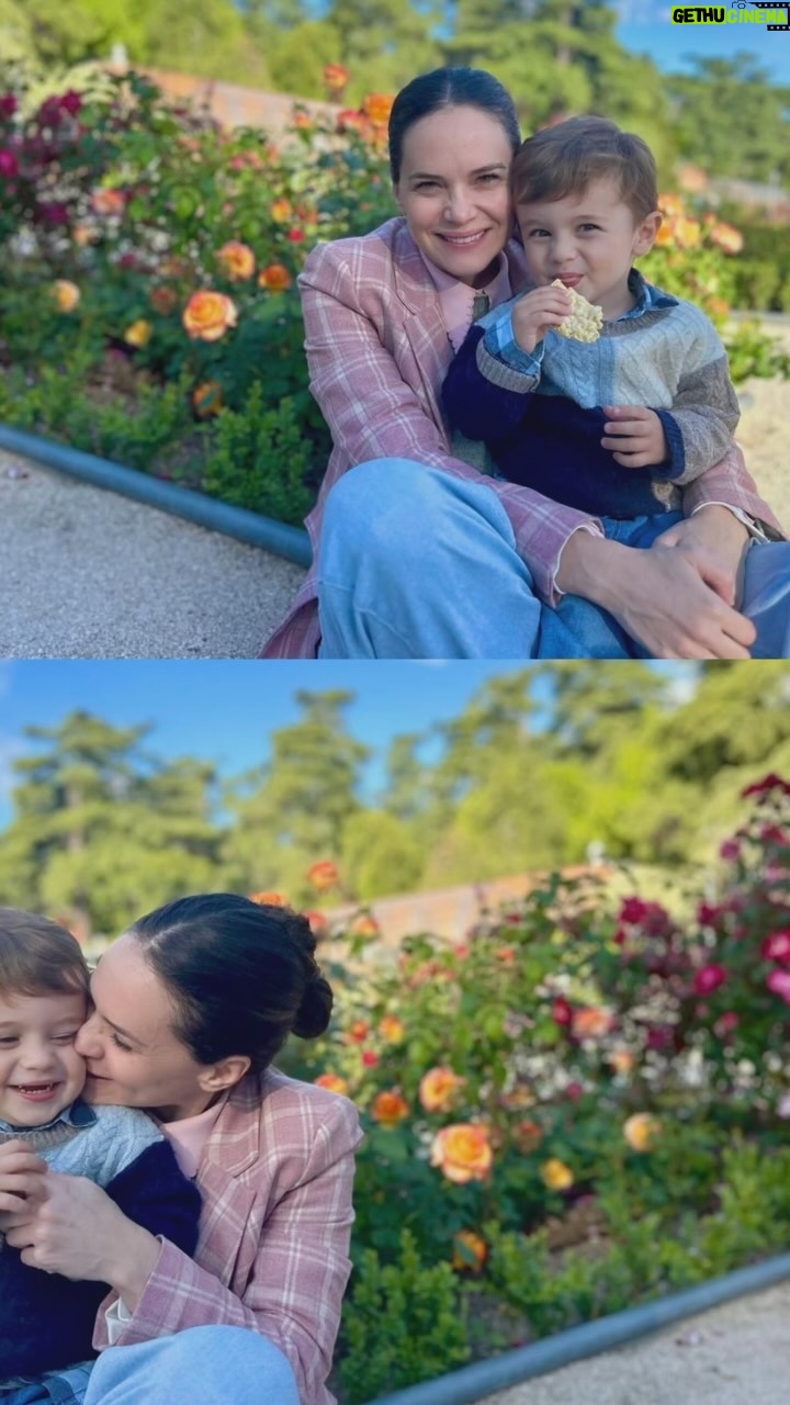 Luz Cipriota Instagram - Ser tu madre es el mayor regalo que me dio la vida. Desde que Lorenzo llegó, en casa siempre sale el sol. Te amo infinito hijo! ☀️. @serranodavid75 ♥️. Y Feliz día a todas las madres que estamos de este lado del charco!. #Mothersday