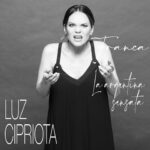 Luz Cipriota Instagram - Hoy quiero contarles sobre un proyecto que me tiene MÁS que entusiasmada y es mi primer Podcast de ficción!! ✨. Escrita por @maria.duenas.oficial , Dirigida por @monaleonsiminiani y la producción de @lasonora_podcasting nace “JODIDÍSIMAS”!! Una desopilante historia que va a atraparlos desde el primer minuto. Donde escucharla?? En la plataforma @audible_es de @amazon ! Les dejo el link en los stories. Y luego me cuentan!!💪. Mi personaje es “Franca”, sensata, bastante peace&love y a veces un poco psicoterapeuta de los demás. Queria comerse el mundo pero terminó Jodidísima! 😅. También forman parte de este proyecto gente talentosísima como @albertoammann @anneigartiburu @lolitafoficial y muchos más! ♥️. . #NewProject #Audible #Podcast #Franca #Jodidísimas #Spain #Amazon