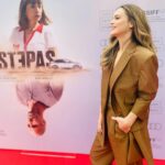 Luz Cipriota Instagram – Hoy arrancamos el día en San Sebastian con la presentación del cortometraje ganador del “Audi Feature Stories”. 🎬✨.
Style by @capelliercapellier  @pedrodelhierro_official @goldandrosesjoyas ♥️.
#sansebastian #ssff #Actress @audispain @silviacar