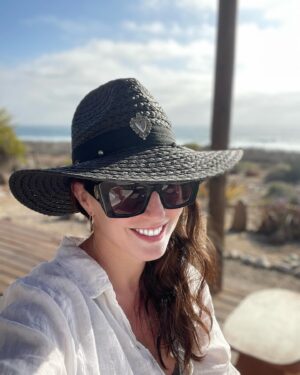 Luz Valdivieso Instagram - Empezando a sentir las vacaciones.. aún no instalada oficialmente pero igual! 
Dicen que Enero tiene siempre es más soleado que Febrero.. qué opinan? 🕵️