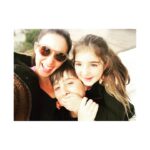 Luz Valdivieso Instagram - Carrusel de amor con los menores!! #lucíadepanguipulli #marcialdelostruenos Feliz día mamás!