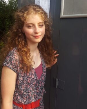Lydia Maria Makrides Instagram - Vor einem Jahr als Melike Jansen am Set von Morden im Norden - „Die verlorene Tochter“ 23.09 / 18:50 / ARD 
Check my story for the trailer 🎬 :)