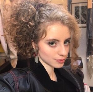 Lydia Maria Makrides Instagram - For those of you who were missing Regina’s curls - did you spot their little comeback in #darknetflix season 3 ?