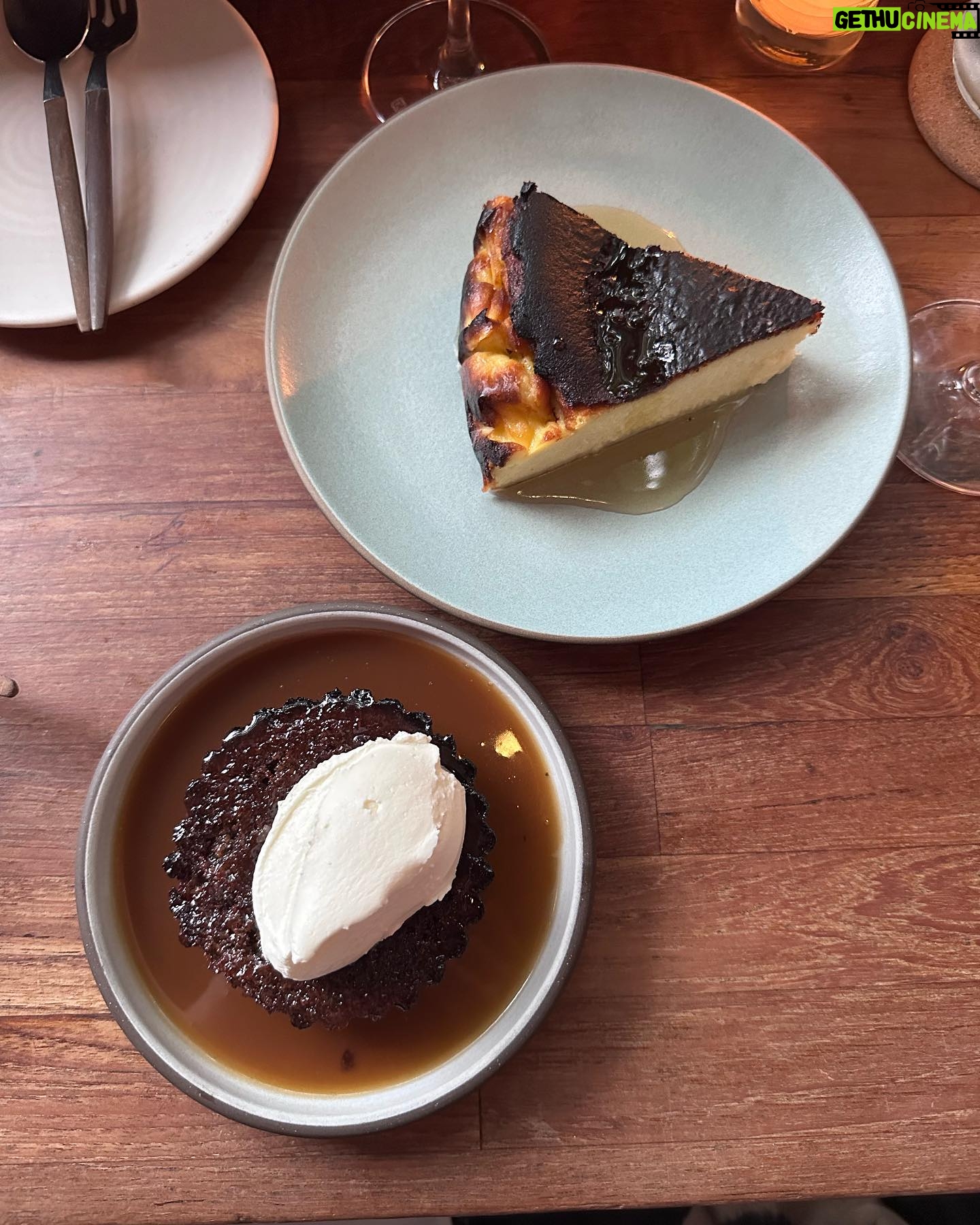 Lydia Night Instagram - all my homies love dessert!