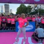 Lydia Valentín Instagram - Porque no solo somos mujeres, sino que somos mujeres fuertes 💪💖 Lo de esta mañana ha sido espectacular 🤩 enhorabuena a cada una de las mujeres que ha decidido participar hoy en @carreramujer 💖 🏃🏼‍♀️ 35.000 mujeres 🫡 de locos! Y millones de gracias por el premio que se me ha otorgado 🙏 a mi trayectoria deportiva 🏅 ¡GRACIAS! Muy feliz ☺️ ✨💞
