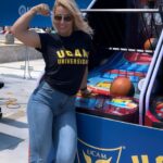 Lydia Valentín Instagram – Lo de esta universidad @ucam_universidad es otro rollo 😻

Inaguramos  la UCAM OLYMPIC  ZONE y ya se podía apreciar el espíritu Olímpico que a mí tanto me gusta 😍💪

Afortunada de pertenecer a la Universidad de los deportistas 🏋🏼‍♂️🏋️‍♀️🏸🏓🏀🎾⚽️🥎⛹️‍♀️🤺🏊‍♀️🤽🏼🚣🏼‍♂️🥇

#ucam #ucamuniversity #lydiavalentin #halterofilia #weightlifting