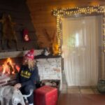 Lydia Valentín Instagram - ☃️ 🎄 F e l i z N a v i d a d 🎄☃️ 🎁🎁 ¿Cómo lleváis las navidades? ¿Con que foto os quedáis? @ucam_universidad 💙 #lydiavalentin #ucam #ucammurcia