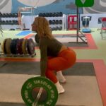 Lydia Valentín Instagram – ¿Preparas tu cuerpo para realizar el movimiento? 

O simplemente tiras de la barra 🫠🫠❌

 ¡¡¡¡Contadme!!!! Aplica para cualquier movimiento 🏋️‍♀️🏋🏼‍♂️

#weightlifting #halterofilia #lydiavalentin #snatch #clen