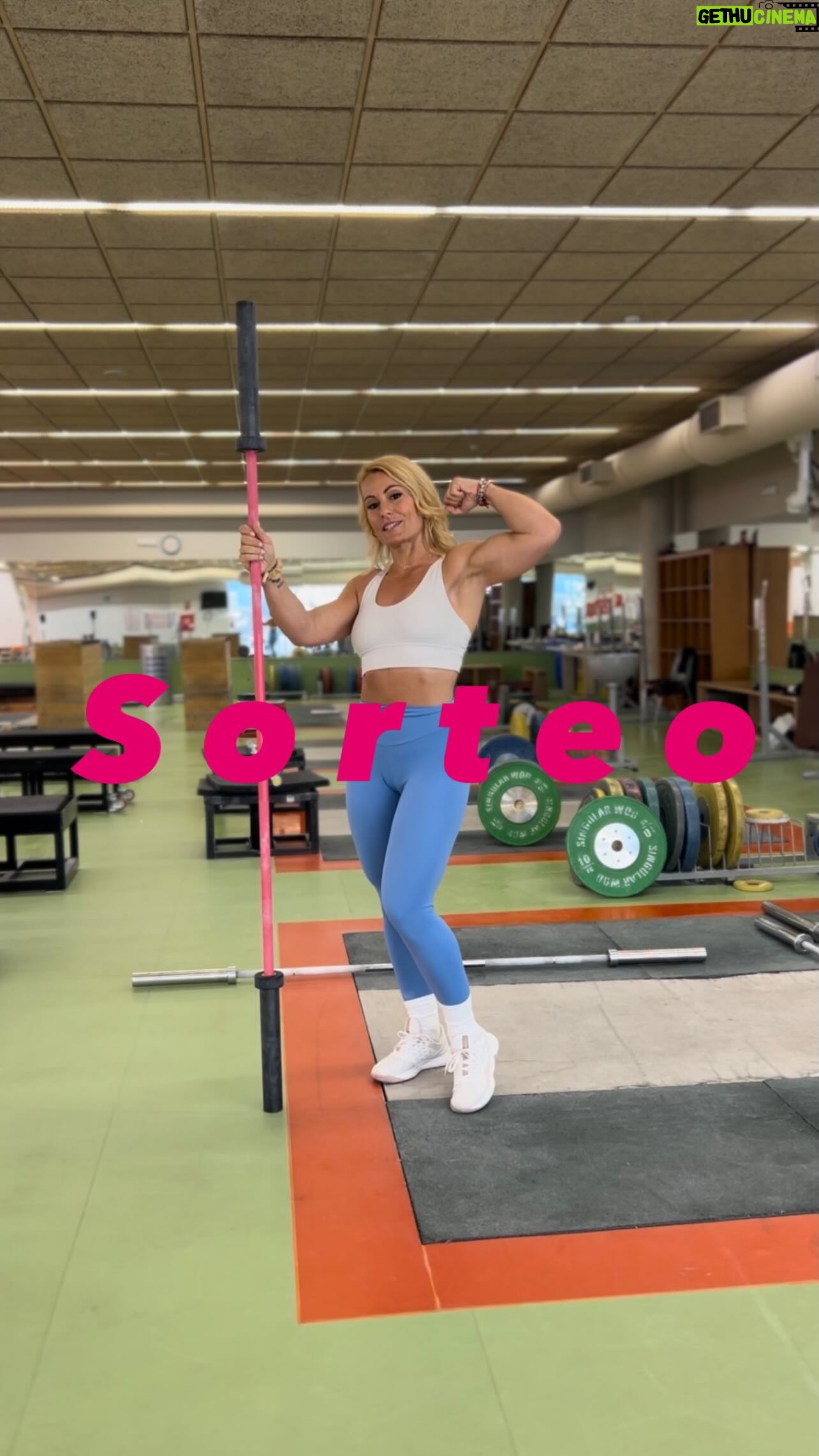 Lydia Valentín - 5.3K Likes - @singularwod y yo traemos una sorpresa muy especial para vosotros 🏋🏽♀️🎁
Sorteamos una barra rosa de 15kg!! 💪💖 (Porque me la habéis pedido mucho 😉)
¿Cómo puedes hacer para ganarla? Deberás seguir los siguientes pasos:
👉🏼 Seguir a @singularwod y a mi
👉🏼 Guardar este post
👉🏼 Mencionar a un amigo
👉🏼 PARTICIPACIÓN EXTRA compartiendo este post en tu story
Anunciaremos al ganador del sorteo el próximo 20 de mayo. MUCHA SUERTE A TODOS 🤞🍀
BBLL en el link de la bio de @singularwod ❤️🔥🏋️♀️
¡SORTEO CERRADO! Ganador @verdesperanza_rojoinfierno 🥳
#lydiavalentin #weightlifting #halterofilia #singular