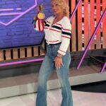 Lydia Valentín Instagram - Que bien me lo he pasado hoy en el programa @larocalasexta 🤟🏼❤️ Gracias @nuriarocagranell por la entrevista 🌹 ¿Me habéis visto? 😊 #lydiavalentin #weightlifting #halterofilia