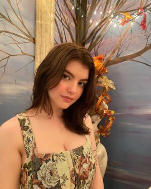 Lyliana Wray Instagram - 🍁new hair🍁