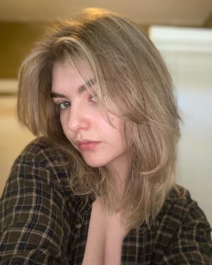 Lyliana Wray Instagram - Social media isn't real. No one is “perfect”. This is me... with no makeup, special lighting, filters, or camera angles. And I love it! I have days where I feel insecure of my imperfect skin, or breakouts, and this is a vulnerable step to remind you to show up as you are, however that looks… the most beautiful version of YOU!