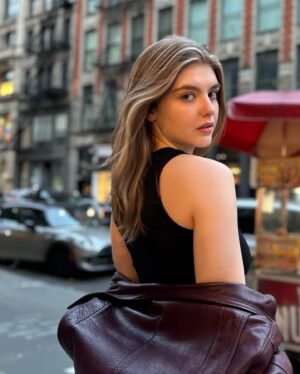 Lyliana Wray Instagram - NYC 😍