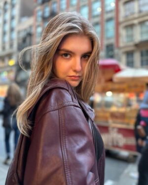 Lyliana Wray Instagram - NYC 😍