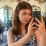 Lyliana Wray Instagram - I did a thing… 👀